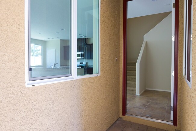 Building Photo - Brand New Gated 4-Bed, 3-Bath Townhome wit...
