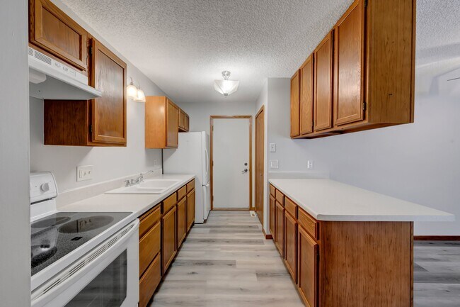 Foto del edificio - 681 Parkside Dr