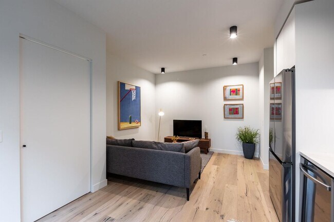 Foto del edificio - 1700 Oak Ave