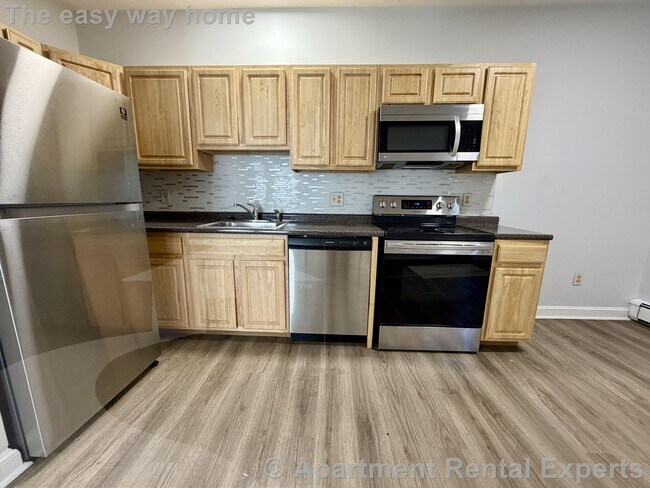 Photo - 122 Berkshire St Apartment