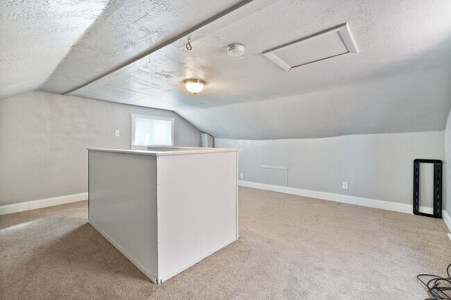 Foto del edificio - 2 or 3 bed 1.5 bath - Southside flats, was...