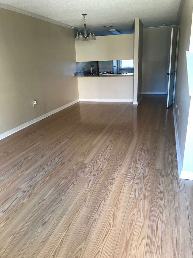 Building Photo - 7091 Perkins Place Ct