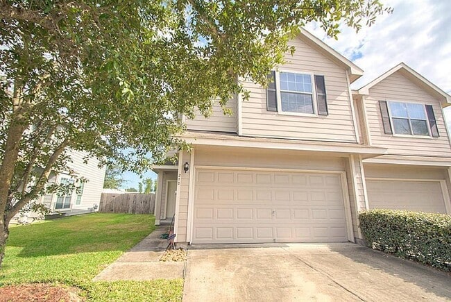 Foto del edificio - 210 Drake Run Ln