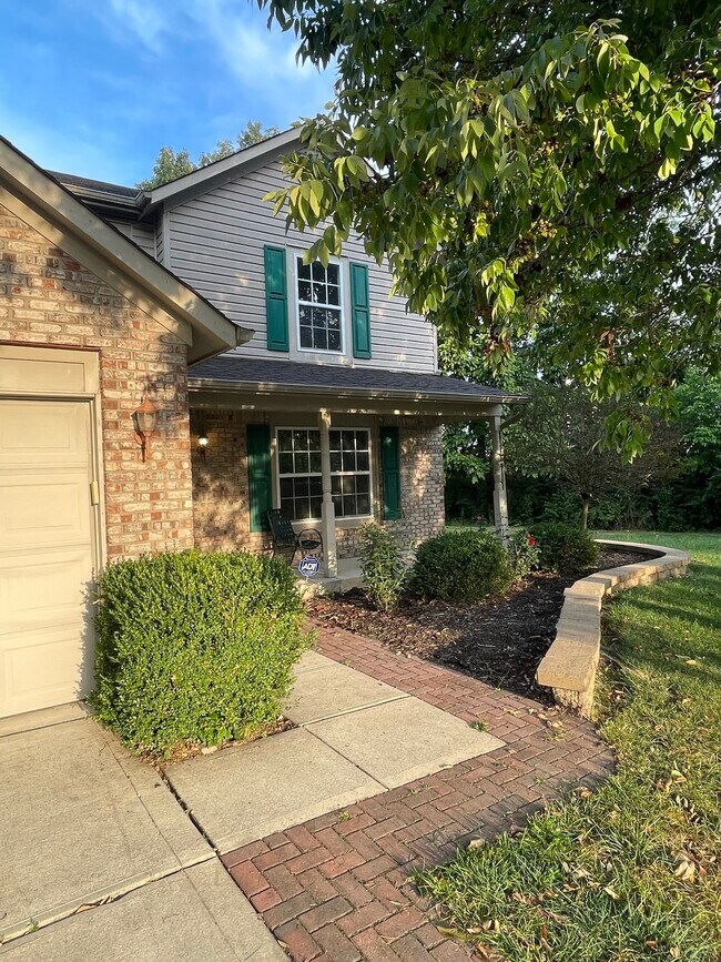 Building Photo - 18058 Cristin Way