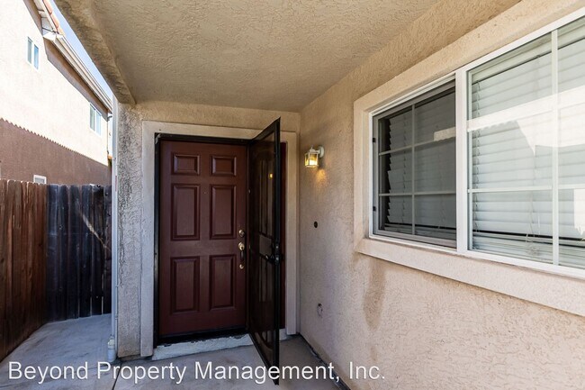 Building Photo - 3 br, 2.5 bath House - 3944 Alpha St