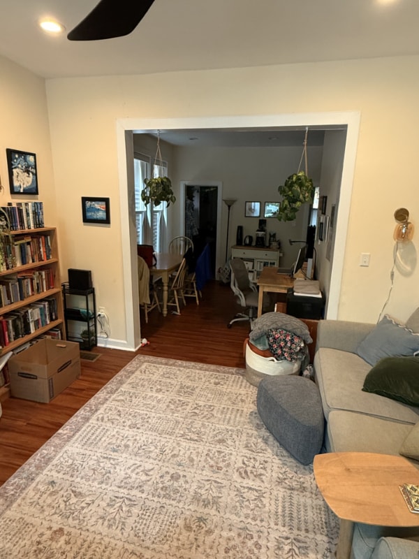 Photo - 2132 W Ohio St (Chicago, IL) Apartment