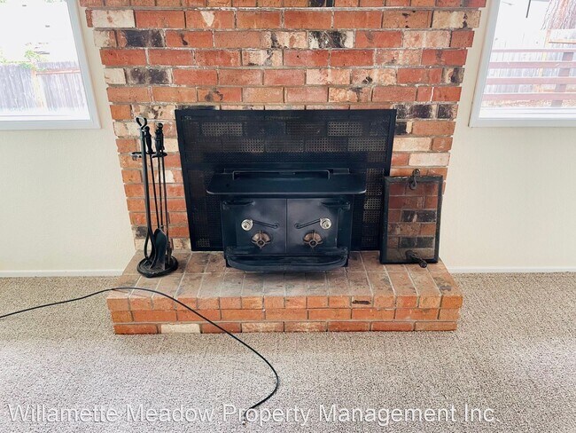 Foto del edificio - 3 br, 2 bath House - 5522 Beechwood Ct S.