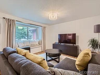 Foto del edificio - 645 S Glencoe St