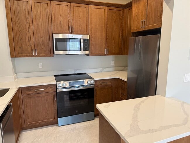 Foto del edificio - 147 W Concord St