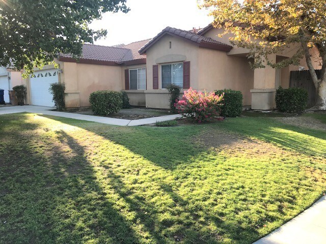 Foto del edificio - 7115 Firebaugh St