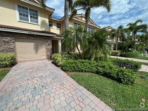 Building Photo - 9429 SW Purple Martin Way