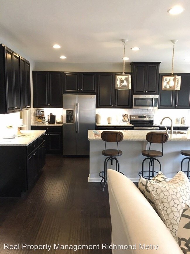 Foto del edificio - 3 br, 2.5 bath House - 8575 Amington Lane