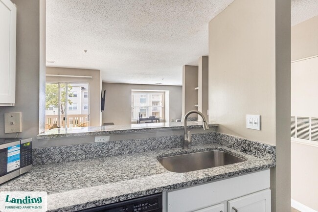 Building Photo - 300 Long Shoals Rd