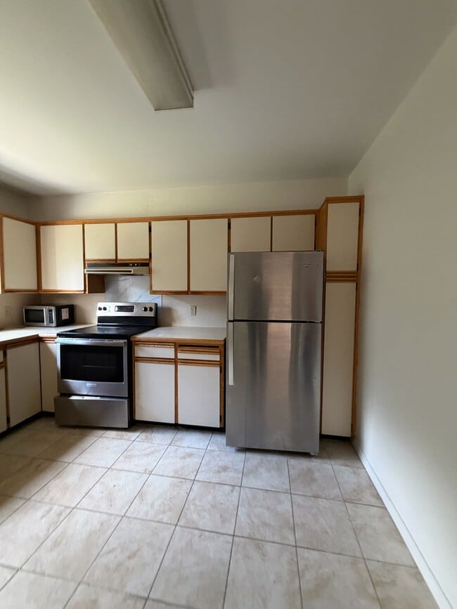 Building Photo - 6337 Caulwynd Pl