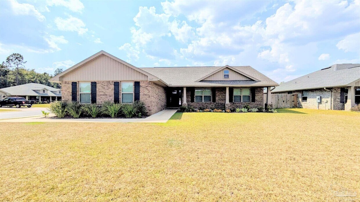 Foto principal - 5669 Old Stone Blvd