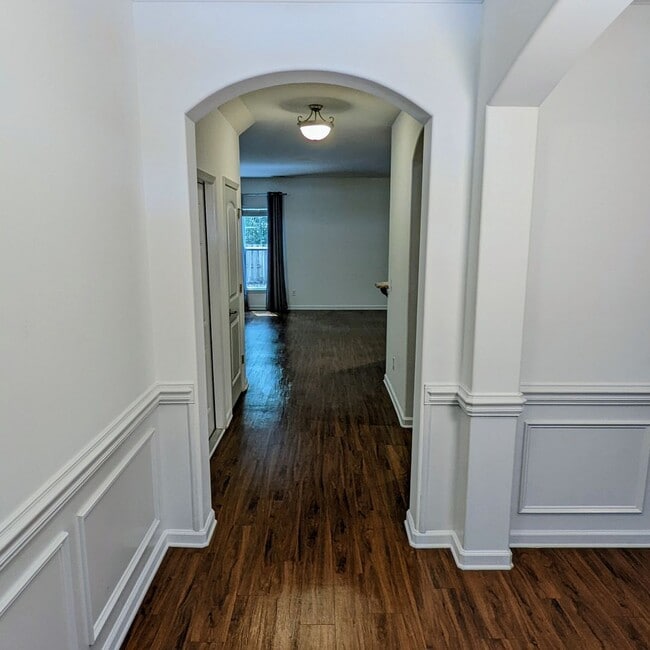 Building Photo - Beautiful 4 Bedroom Home in Palmetto Pointe