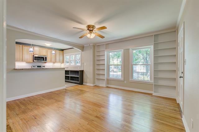 Building Photo - 4021 Locke Ave