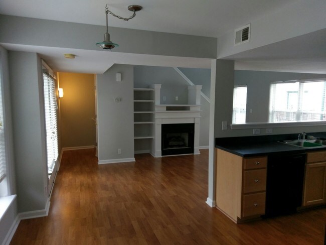Living Room/Dining area - 941 Baxter Ave
