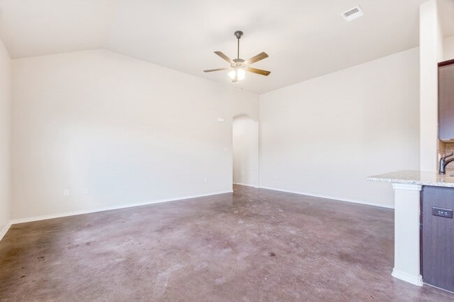 Building Photo - 118 Samuel Dr