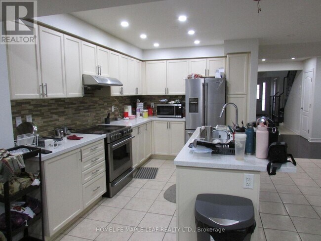 Photo du bâtiment - 29 Napoleon Cres