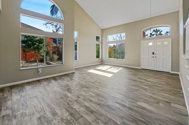 Building Photo - 4720 Marblehead Bay Dr