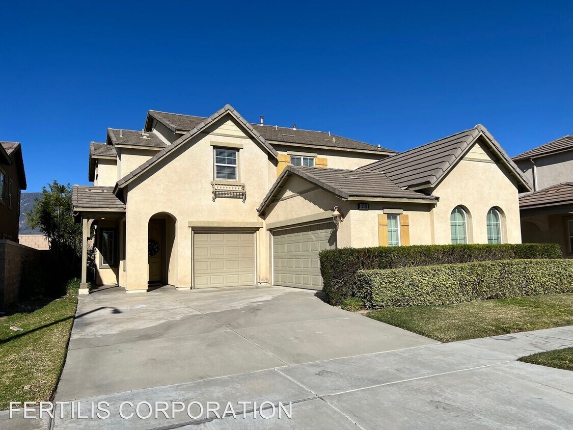 Primary Photo - 5 br, 3 bath House - 12576 Chimney Rock Dr
