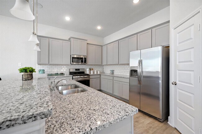 Foto del edificio - 4423 Santorini Ln