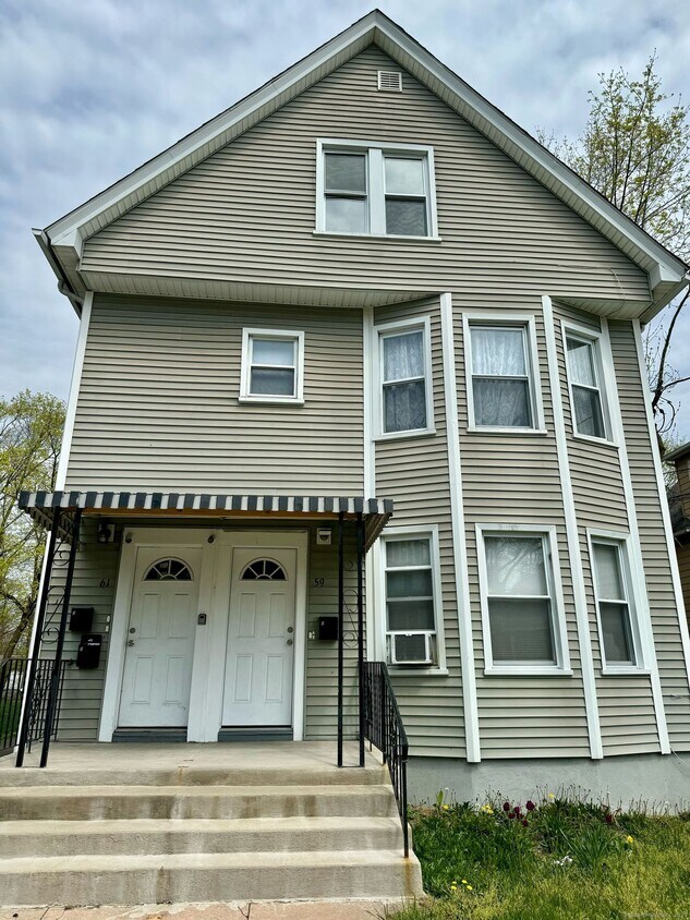 Primary Photo - 61 Fairfield St