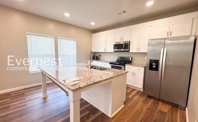 Foto del edificio - 1738 31st St SW