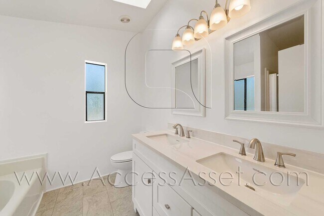 Foto del edificio - Private 3 Bed /2 Bath Home With Scenic Vie...