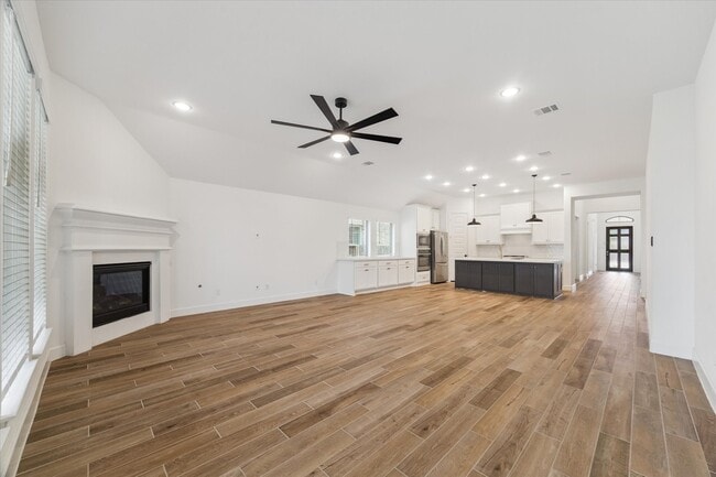 Building Photo - 2907 Tanager Trace