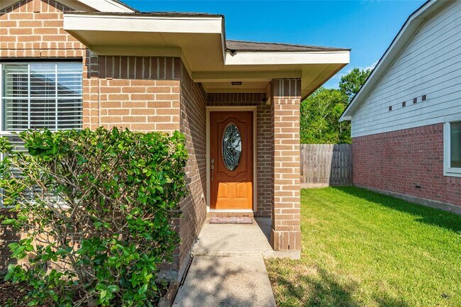 Foto del edificio - 136 Easton Glen Ln