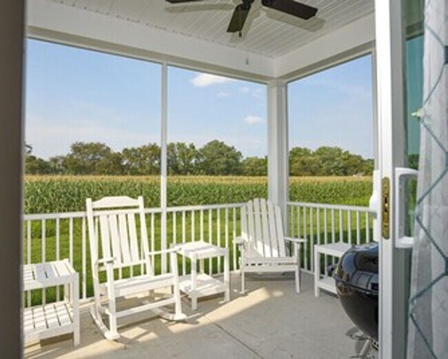 Building Photo - For rent - Furnished, Resort-Style Living ...