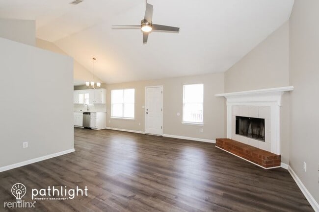 Building Photo - 3 br, 2 bath House - 227 Taylor Circle UNIT