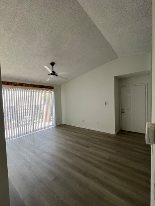 Building Photo - 5225 Via Hacienda Cir
