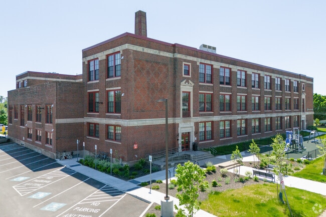 321 Olympic Ave - Olympic Avenue Apartments