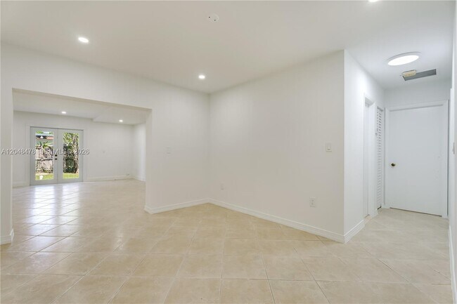 Building Photo - 30323 SW 152nd Pl