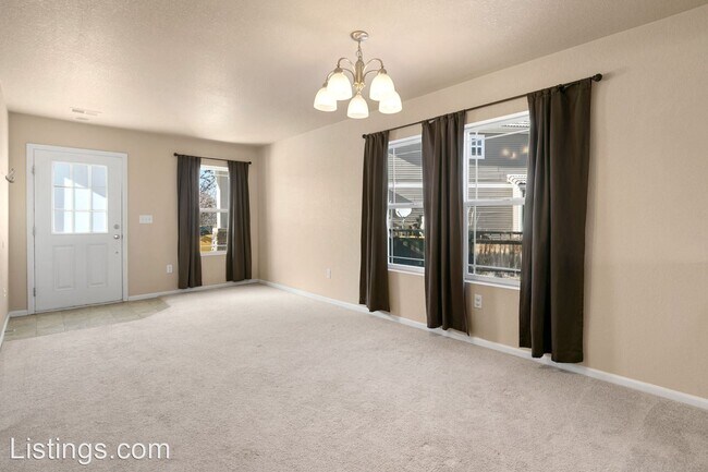 Building Photo - 3 br, 3 bath House - 2601 Coach House Loop