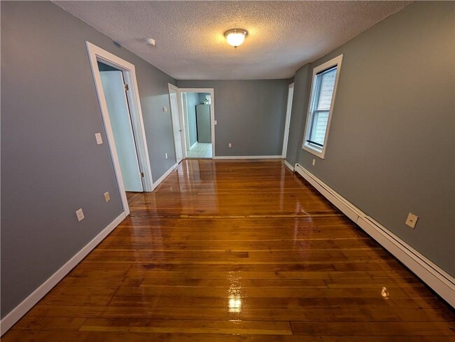 Building Photo - 57 Pleasant St