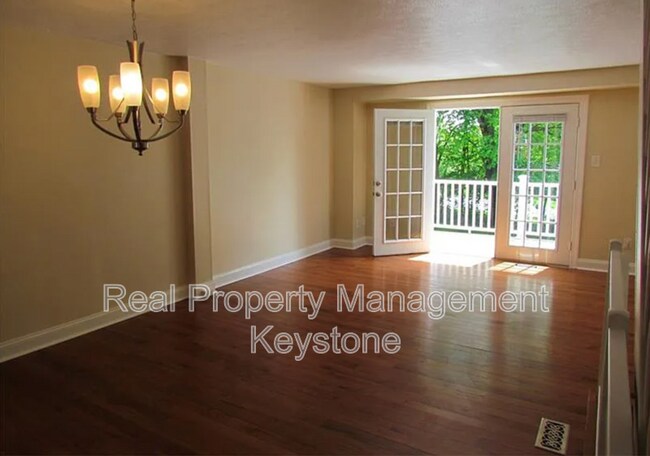 Foto del edificio - 5491 Library Rd