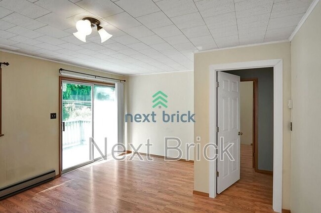 Building Photo - 11545 26th Ave NE