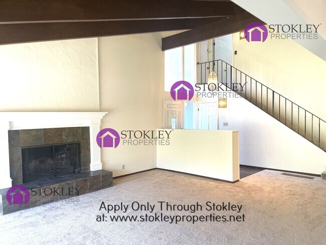 Foto del edificio - 137 Donna Maria Way