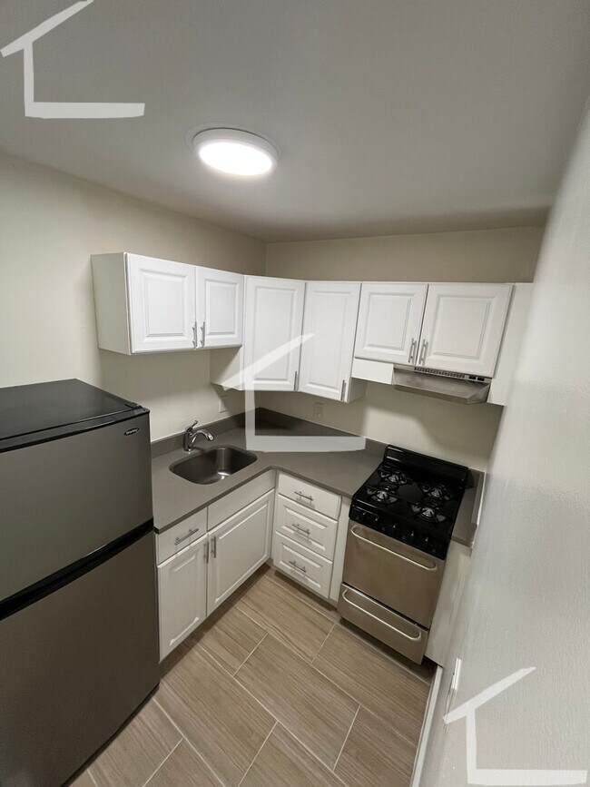 Foto del edificio - 568 Massachusetts Ave