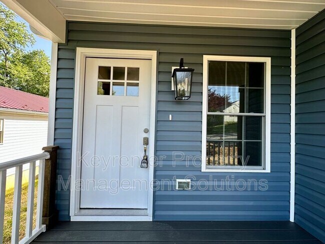 Foto del edificio - 905 Gardner St