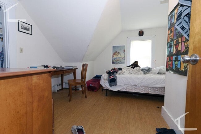 Foto del edificio - hige 4 bed split in allston