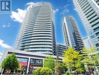Building Photo - 7171-7171 Yonge St