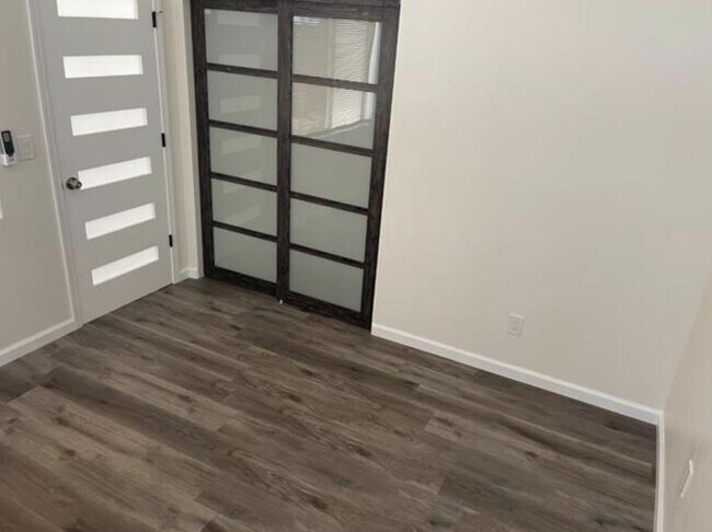 Foto del edificio - 2212 Howard Ave