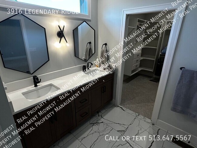 Foto del edificio - 3916 Legendary Ridge Ln