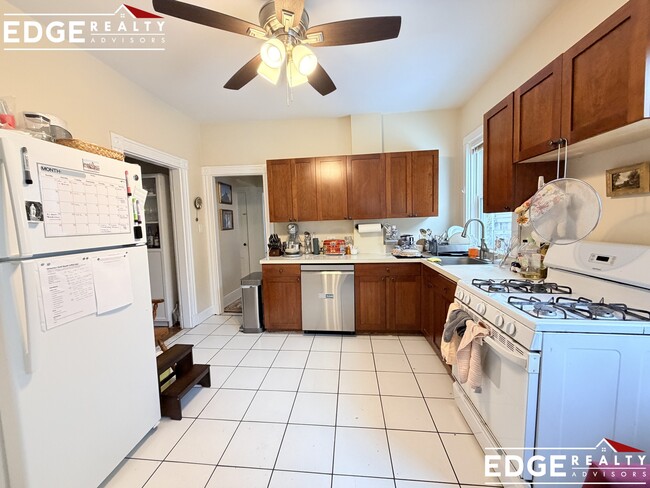 Photo - 45 Falkland St Apartment