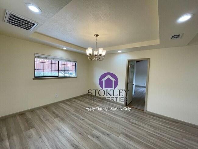 Building Photo - Stokley Properties Presents - 109 Sullivan...